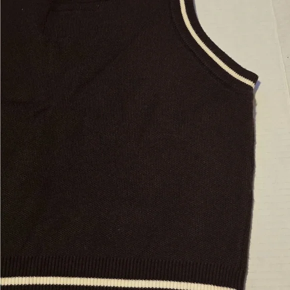 Women Brown Sleeveless Top - Picture 13 of 14